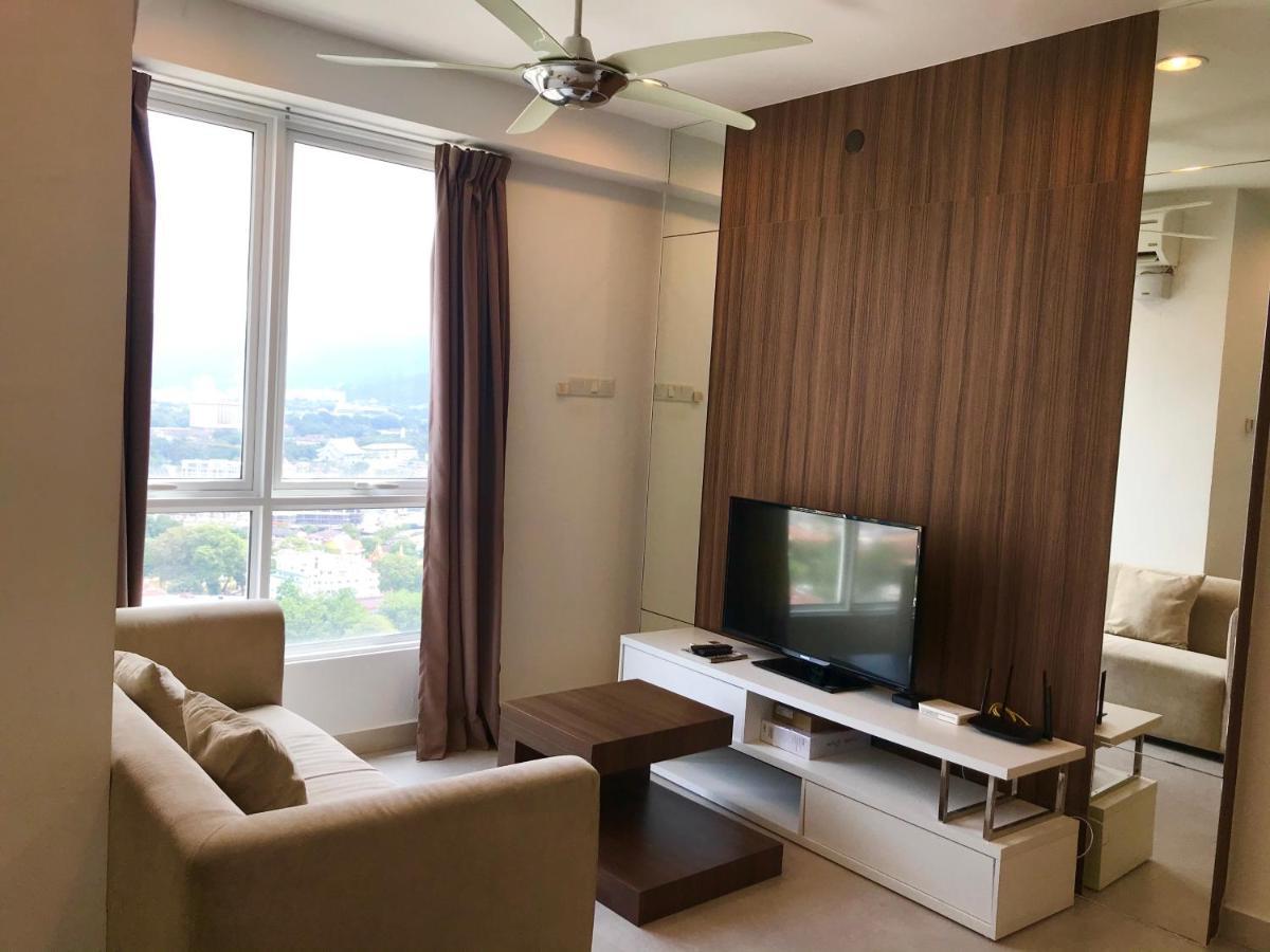 Mansion One Suites By Little Cabin George Town Dış mekan fotoğraf